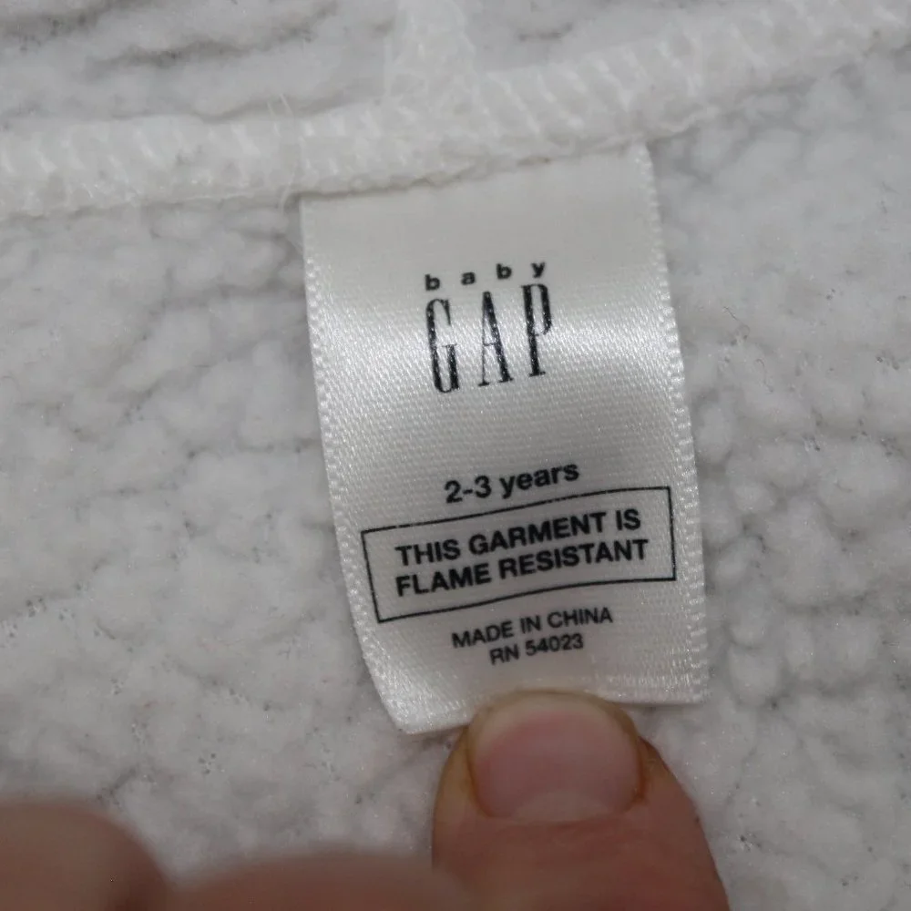 Baby Gap white hooded robe size 2-3 T